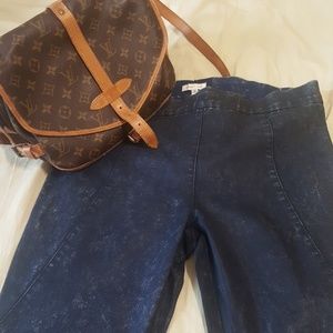 Beautiful jeggings! (jeans/leggings)